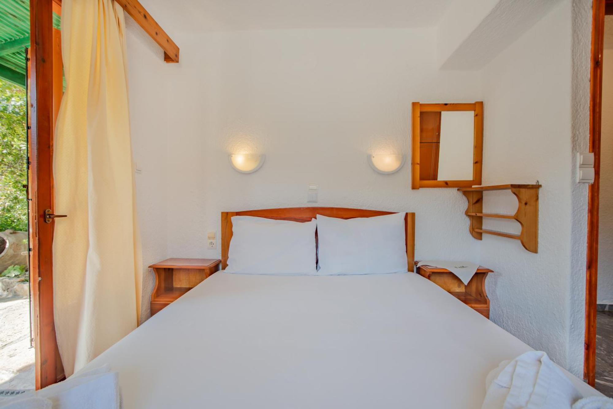 Athina Villas อิสตรอน ภายนอก รูปภาพ