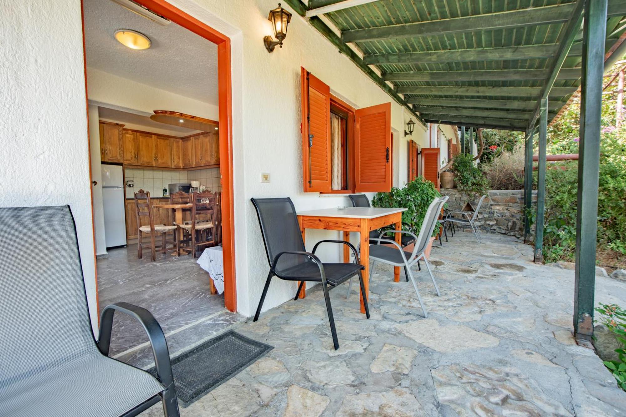 Athina Villas อิสตรอน ภายนอก รูปภาพ