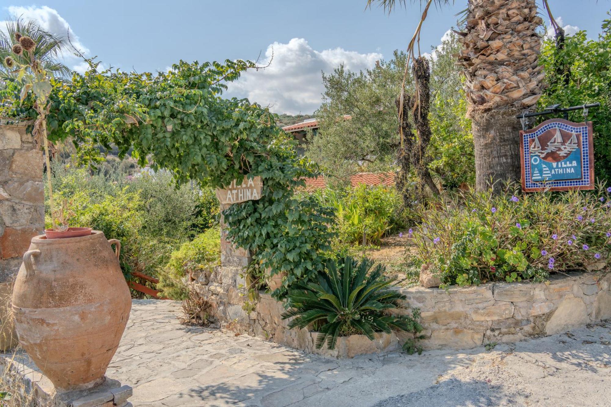 Athina Villas อิสตรอน ภายนอก รูปภาพ